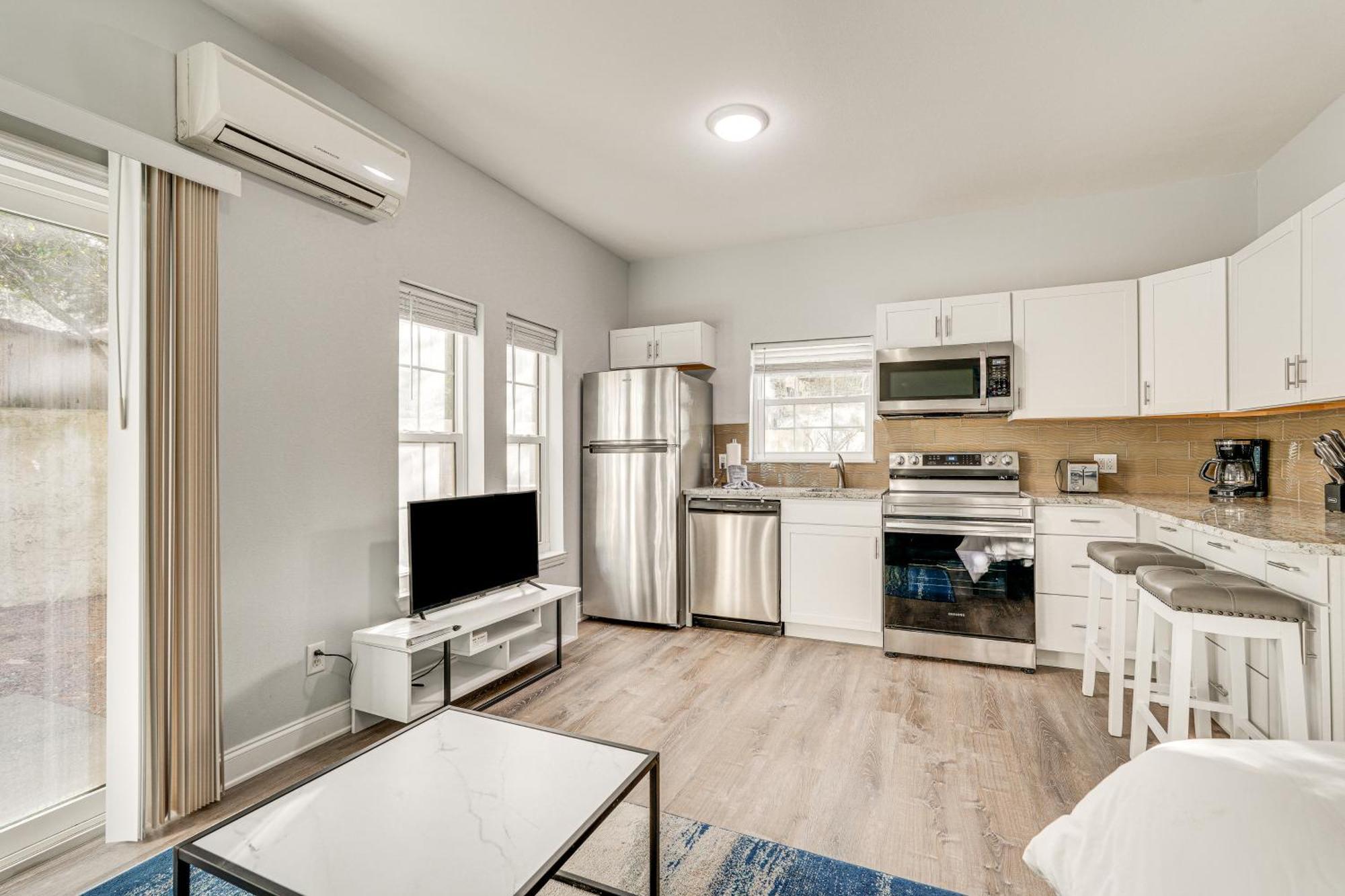 Sunny Pcb Studio, 2 Min Walk To Laguna Beach! Панама-Сіті-Біч Екстер'єр фото